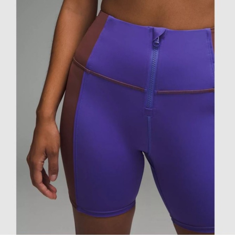 Lululemon Hike to Swim
Short Indigo/Brown - Picture 4 of 12